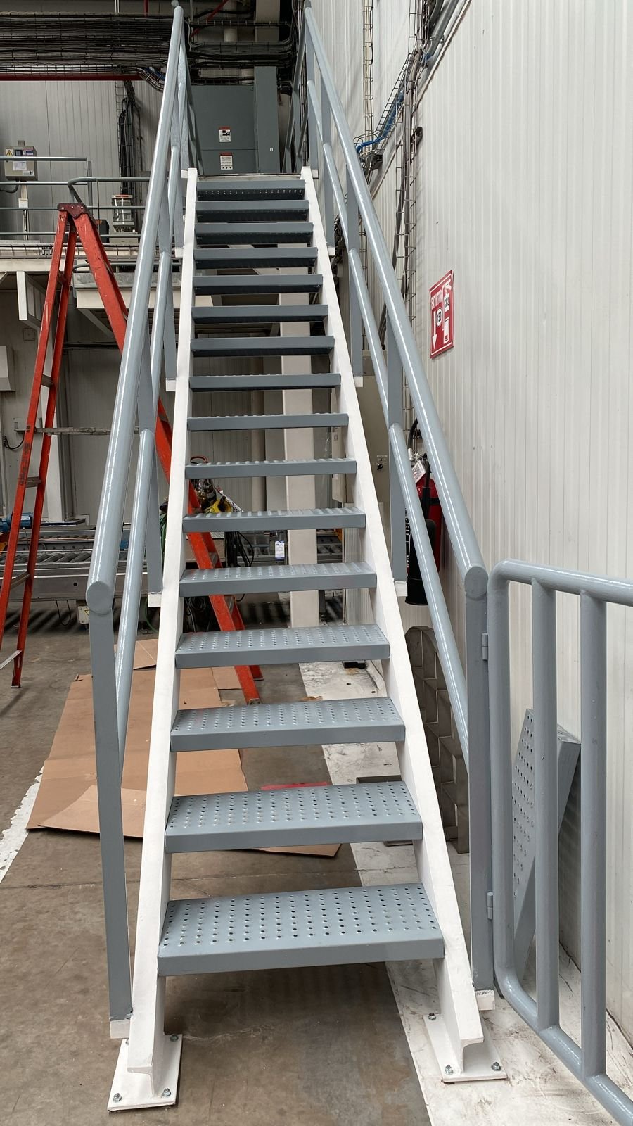 Escalera industrial